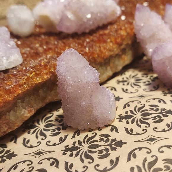 =1 DAY SALE~ LOT Purple Amethyst Spirit Quartz Crystals Cactus Pineapple Cluster - Picture 13 of 16